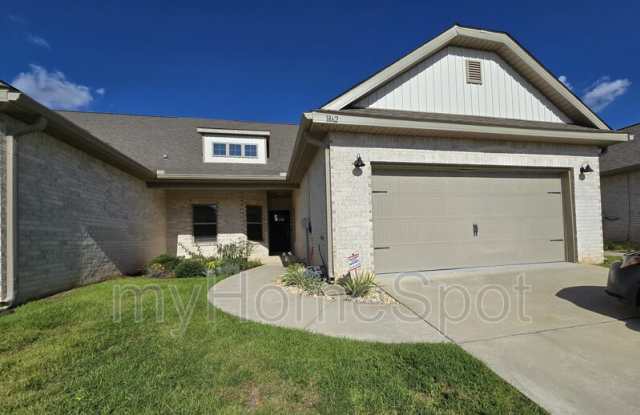 Photo of 1862 Finch Ln