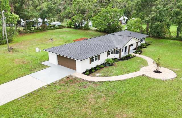 Photo of 2933 STEARNS ROAD