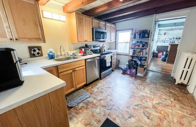 327 Pleasant Street - 1