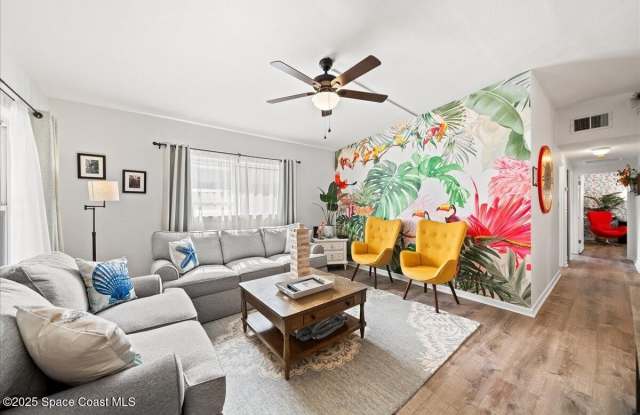 1350 S Orlando Avenue S