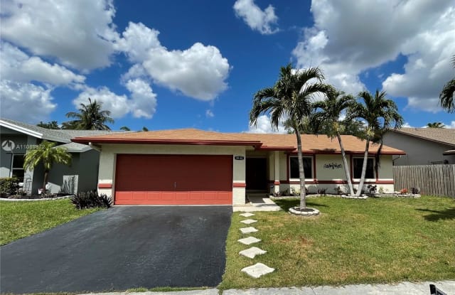 4133 NW 96th Way - 4133 NW 96th Way, Sunrise, FL 33351