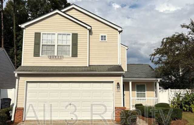 650 Windcroft Cir NW