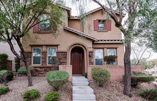 Photo of 4 Bedroom home located in Mountain's Edge