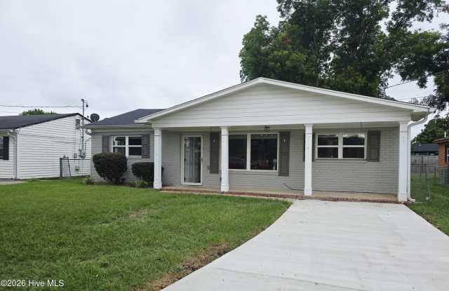 1321 Cherry Avenue