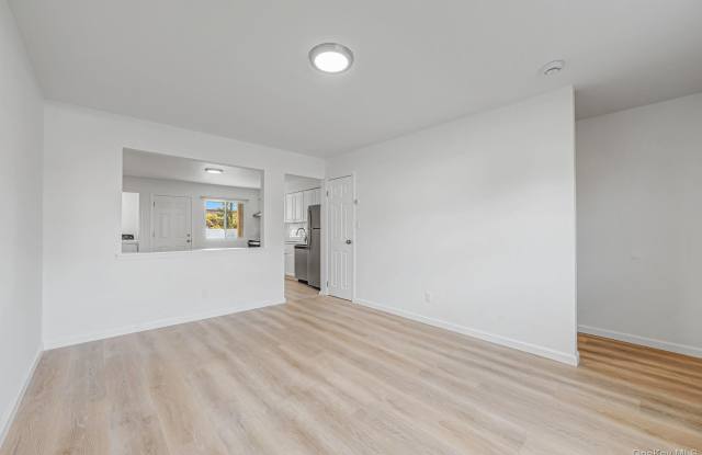 54 Evergreen Street unit: A