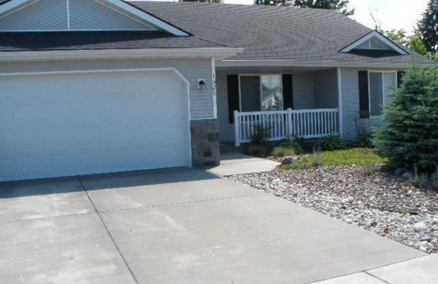 1520 W. Sutherland Ct. - 1520 Sutherland Court, Hayden, ID 83835