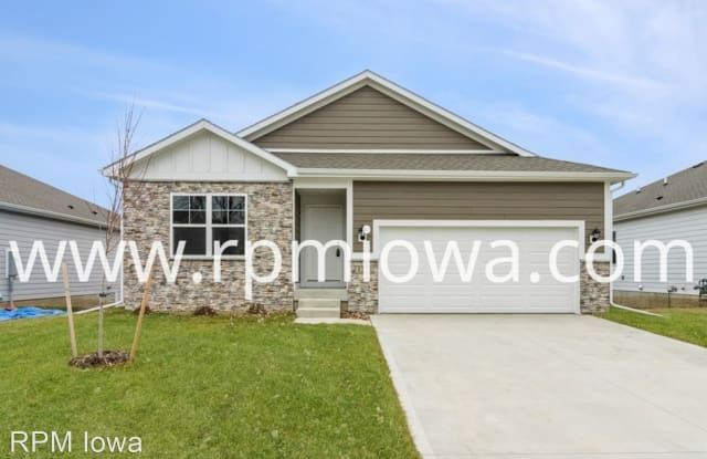 127 Dakota Circle - 127 Dakota Circle, Waukee, IA 50263