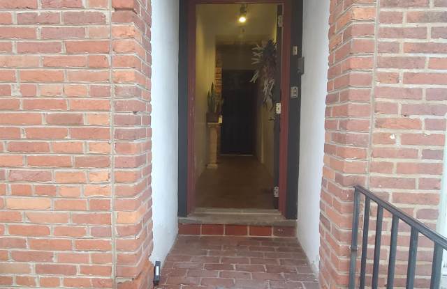 18 N New Street - 2