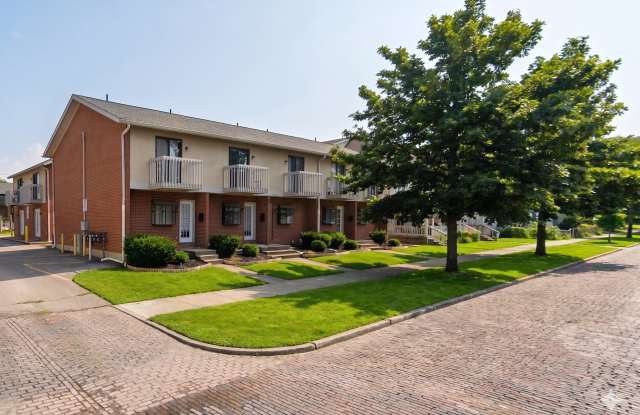 104 Mcmillen Ave
