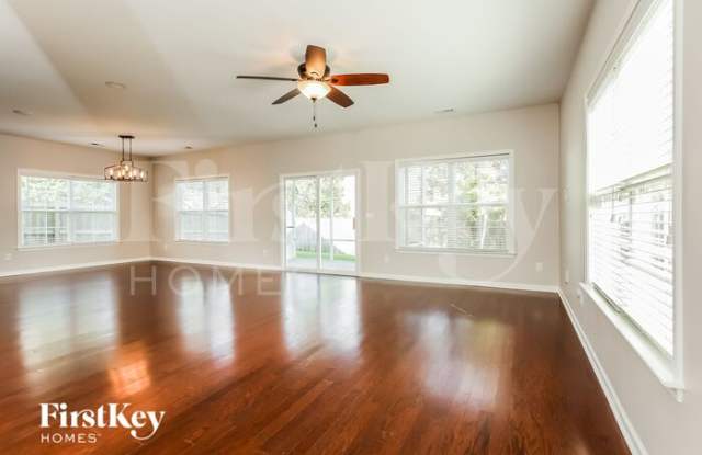 328 Drayton Place Drive