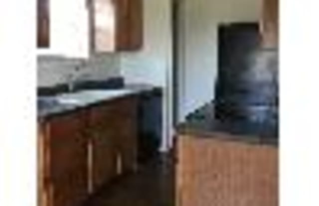 2802 Danita Dr - 2802 Danita, Hugo, OK 74743