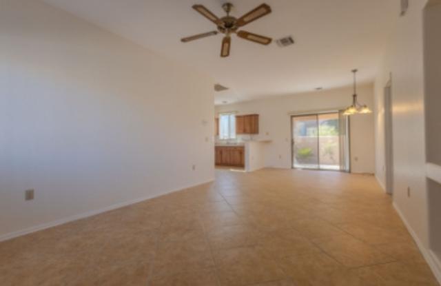 701 West Calle De La Pelotita