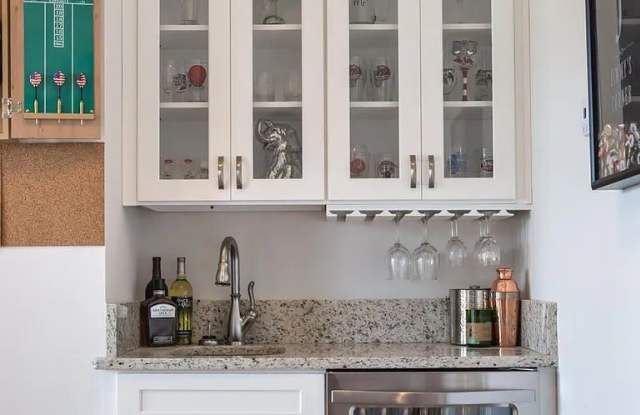 Photo of 1429 Park Ave