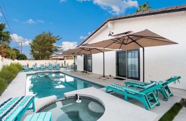 1980 E Rochelle Road