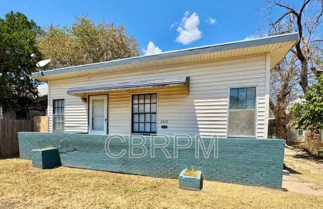 Photo of 2212 27th Street