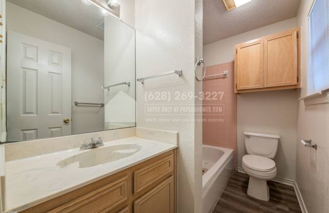1717 Parkfield Cove