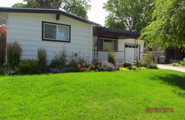 2760 N 38th Street - 2760 North 38th Street, Boise, ID 83703