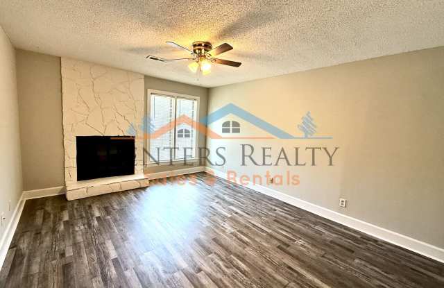 Beautifully Updated Condo Available Now!