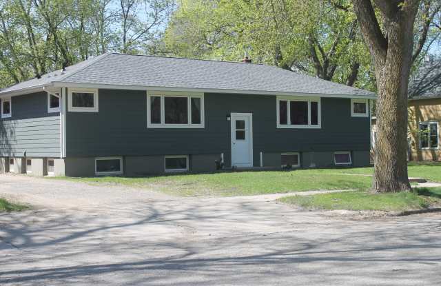 Photo of 1217 Litchfield Ave Sw