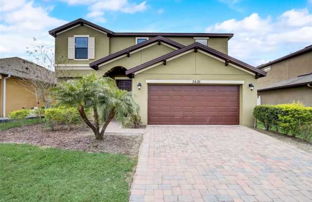3426 PUXTON DRIVE