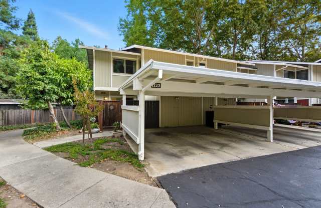 Photo of 1123 San Ramon Valley Blvd