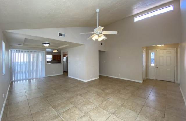 89 Arizona Sunset Road Northeast