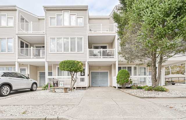 518 W brigantine Ave