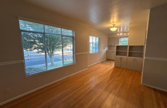 5488 and 5492 Carlson Drive