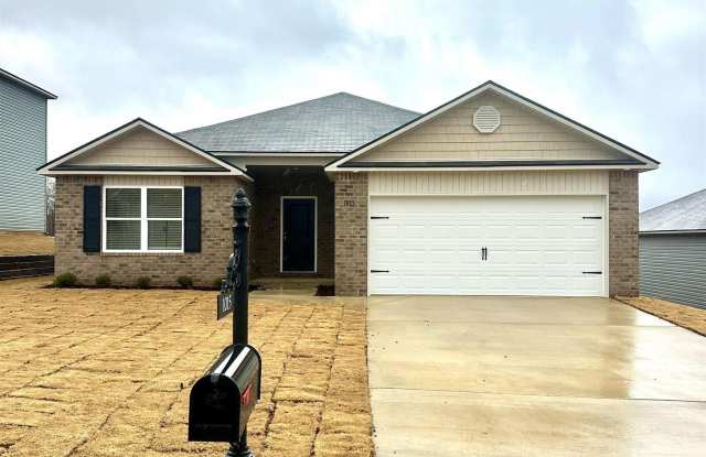 Photo of 1015 BROOKHAVEN LANE