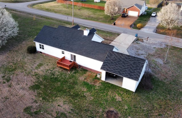 211 Fall Creek Drive - 211 Fall Creek Drive, Rutherford County, TN 37129