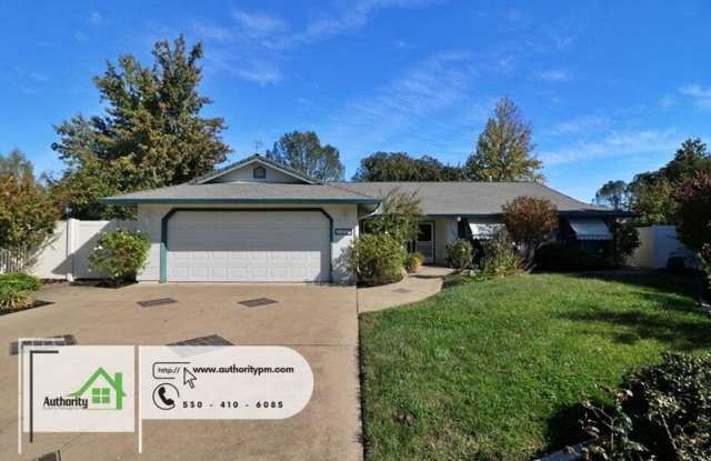 4407 Oak Glen Dr. - 4407 Oak Glen Drive, Redding, CA 96001