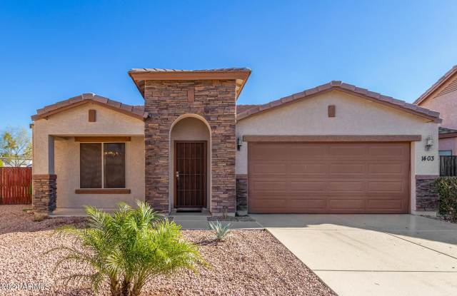 1403 S APACHE Drive
