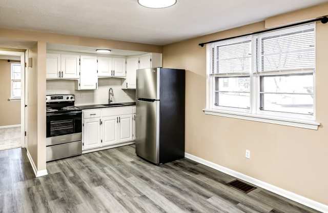 Amazing 1-Bed and 1-Bath Apartment! - 6650 Military Avenue, Omaha, NE 68104