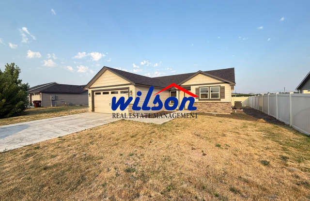 Charming 3BD/2BA House for Rent in West Valley