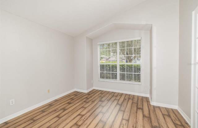 1610 SONG SPARROW COURT