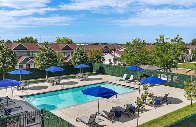 Mountain View Townhomes
