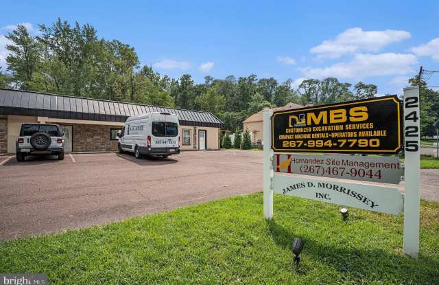 2425 BLAIR MILL Road unit: B