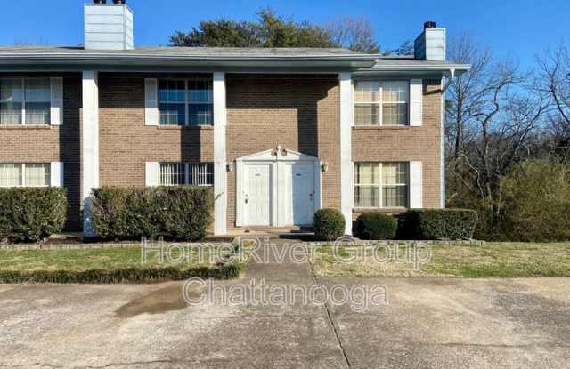 4844 Brighton Ln
