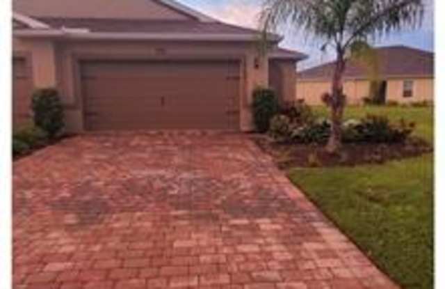 10709 Crossback LN