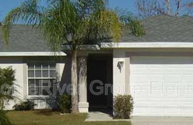 701 Caracara Ct - 701 Caracara Court, Poinciana, FL 34759