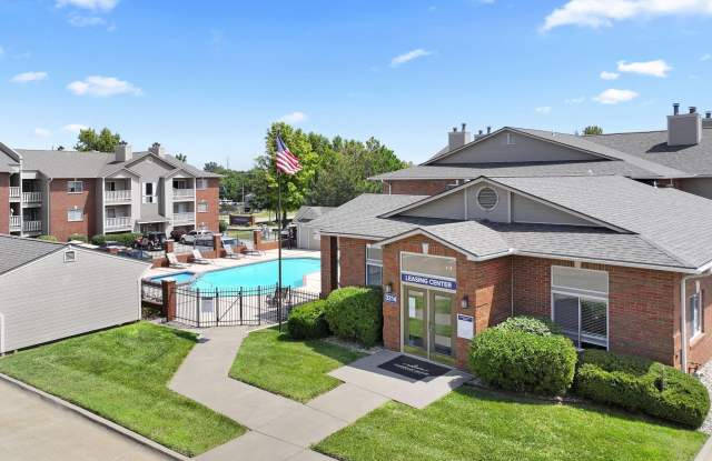 Cambridge Square Apartments