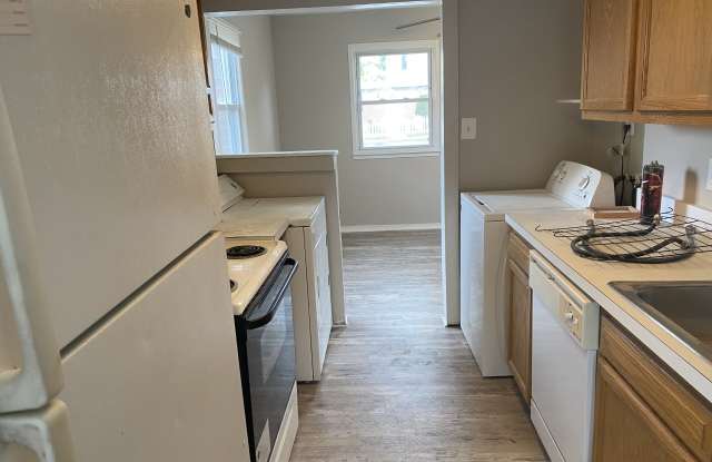 2900 Buell Court - 1