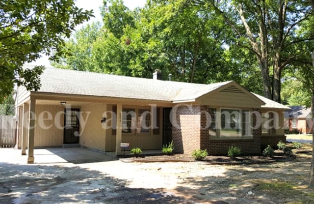 4895 Quince Rd - 4895 Quince Road, Memphis, TN 38117