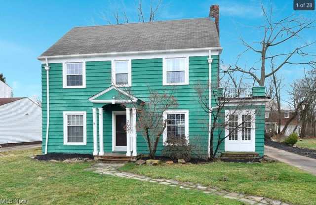 Photo of 3133 Albion Road