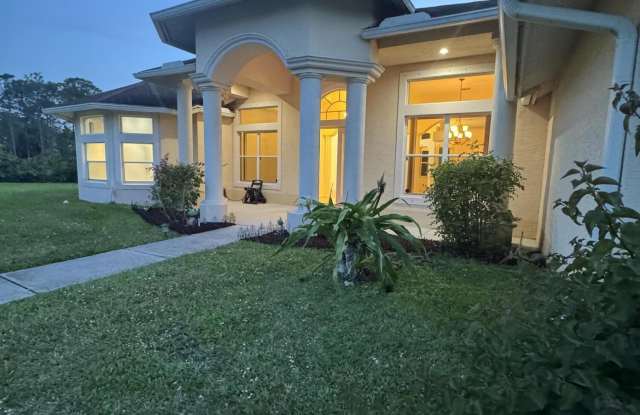 9291 Grapeview Boulevard