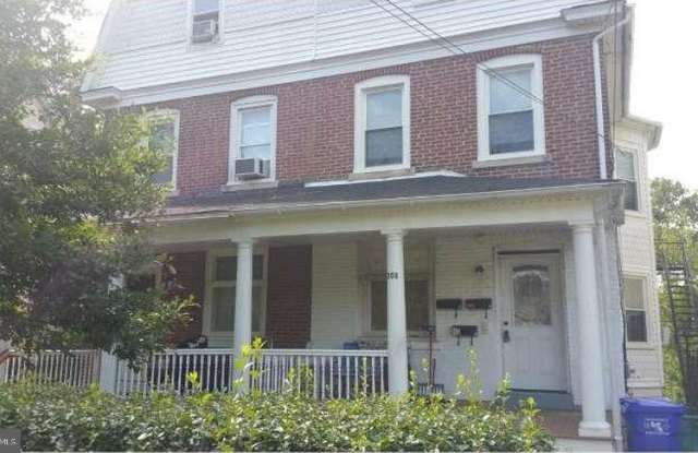 206 MOUNT CARMEL AVENUE - 206 Mount Carmel Avenue, Glenside, PA 19038