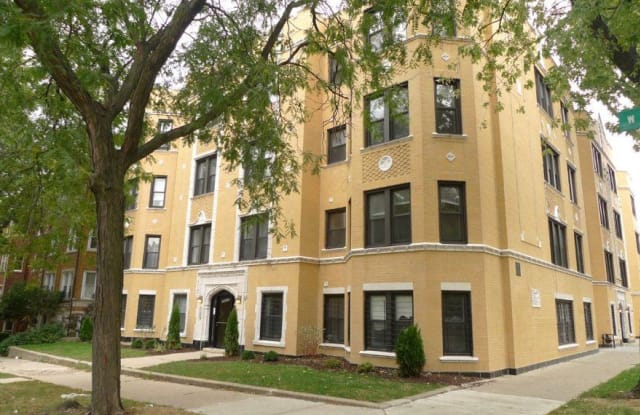 6504 N Seeley Ave Apt 2 - 6504 North Seeley Avenue, Chicago, IL 60645