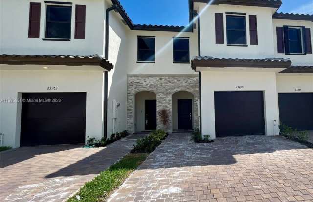 23269 SW 111th Ave