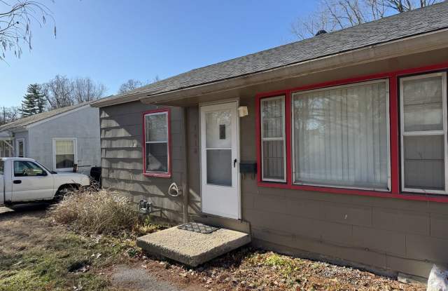 8002 E 88th Place
