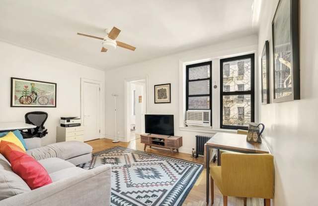 305 E 88th St Apt 3E